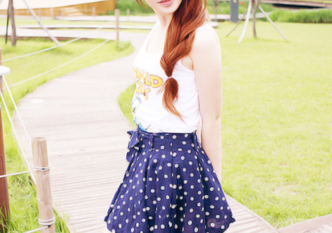 就这样任性下去_夏日潮流女生QQ空间装扮图