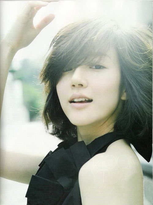 唯美清新风格短发美女QQ空间图片_想要找到