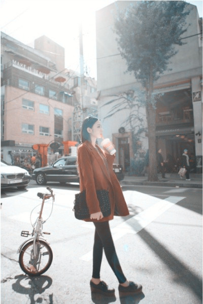 2012最炫的个性签名_命运负责洗牌 但是玩牌