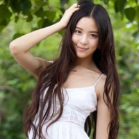 清新氧气女生俏丽qq头像设计_诠释那一世的唯