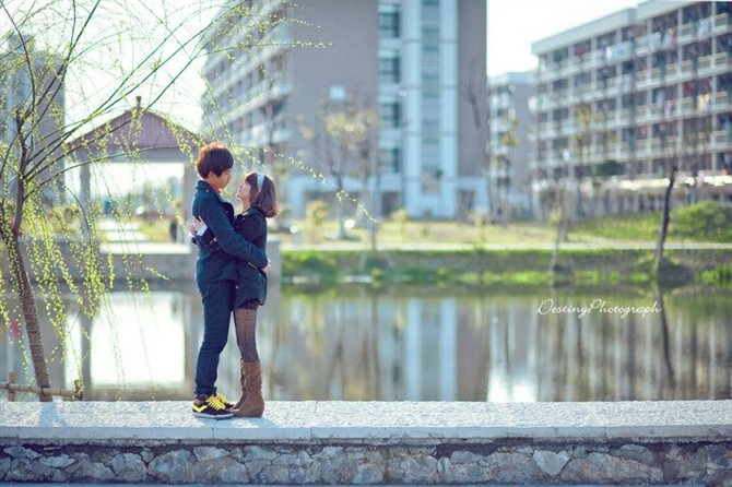 唯美伤感qq空间情侣素材图片男生_亲爱的我不