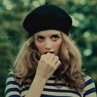 欧美非主流唯美女生个性qq头像_心不在所有东