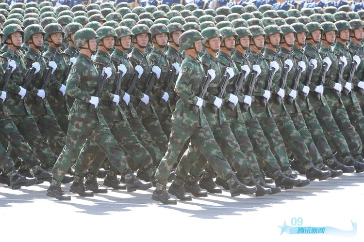 国庆60年大阅兵之徒步方队图片精选(1)
