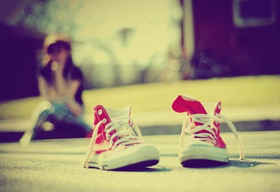 爱上孤单的情人节_流离背叛的非主流伤感QQ