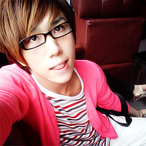 高清冷酷男生QQ头像_我想忘记对他的那股喜