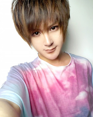 QQ空间主页形象素材_像女生一个清秀的梦幻