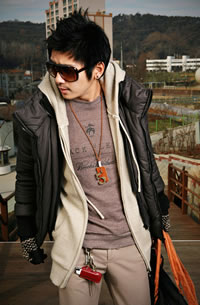 痛苦的回忆_伤感QQ空间男生图片_QQ下载网