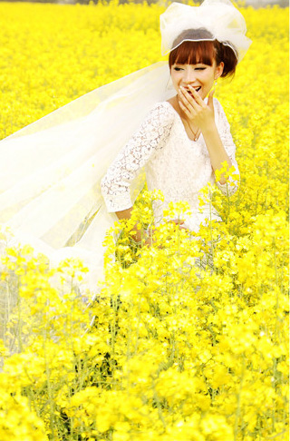 冠冕堂皇的离开何必找理由_青春阳光的意境女