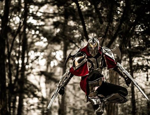 LOL刺客型真人cos图片 劫与慎一决高下_QQ下