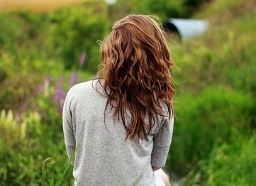 QQ签名坚强英文带翻译:When it has is lost, bra