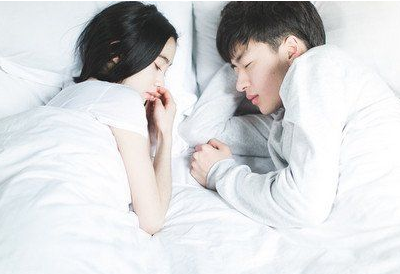 qq网名情侣超拽霸气带符号繁体字 时光不老我