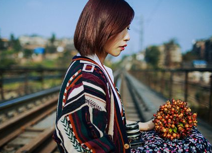 孤独的高冷个性说说 我走过的孤独很黑你拿什