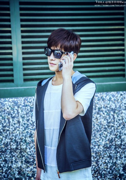 杨洋图片 杨洋个人资料_QQ下载网