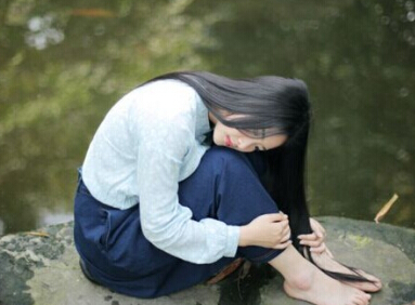 心情糟透了的伤感说说女生版 你不想恋爱的原