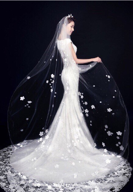 婚纱背影一个人图片唯美腾牛网精选 穿上婚纱