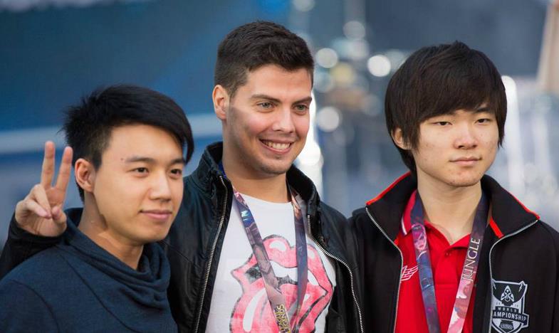 LOLS4总决赛现场抢先看 历届总冠军为皇族S