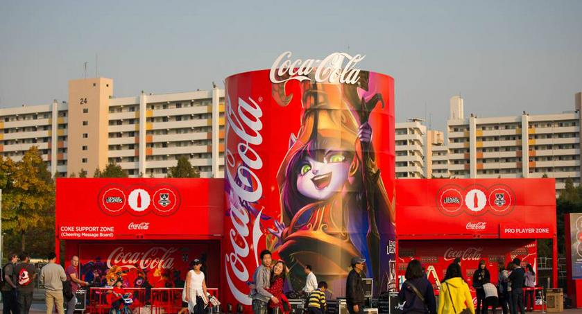 LOLS4总决赛现场抢先看 历届总冠军为皇族S