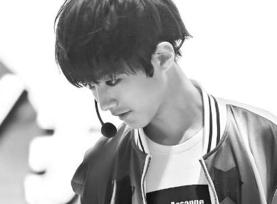 网名男生霸气冷酷两个字个性网发布 桀骜